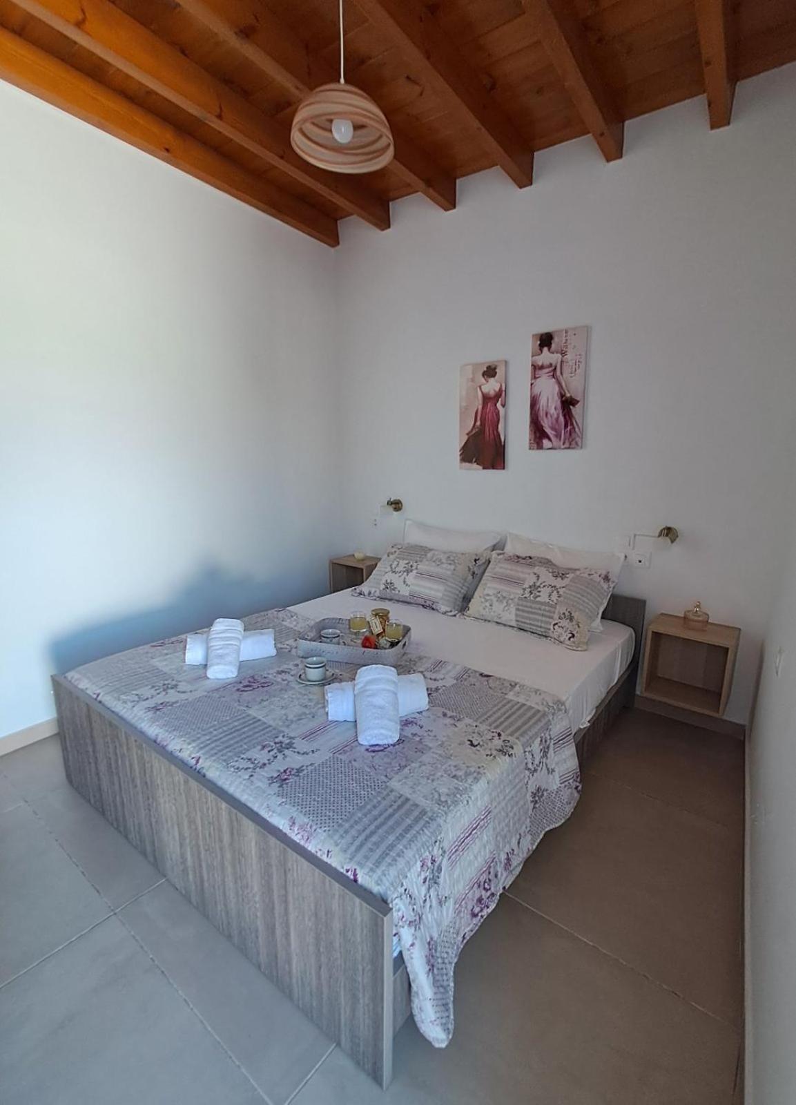 Apartment Arismari *