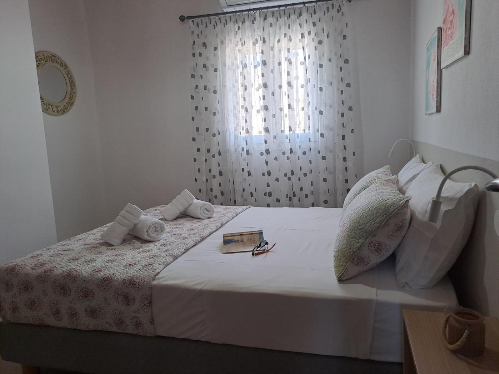 Arismari Apartment