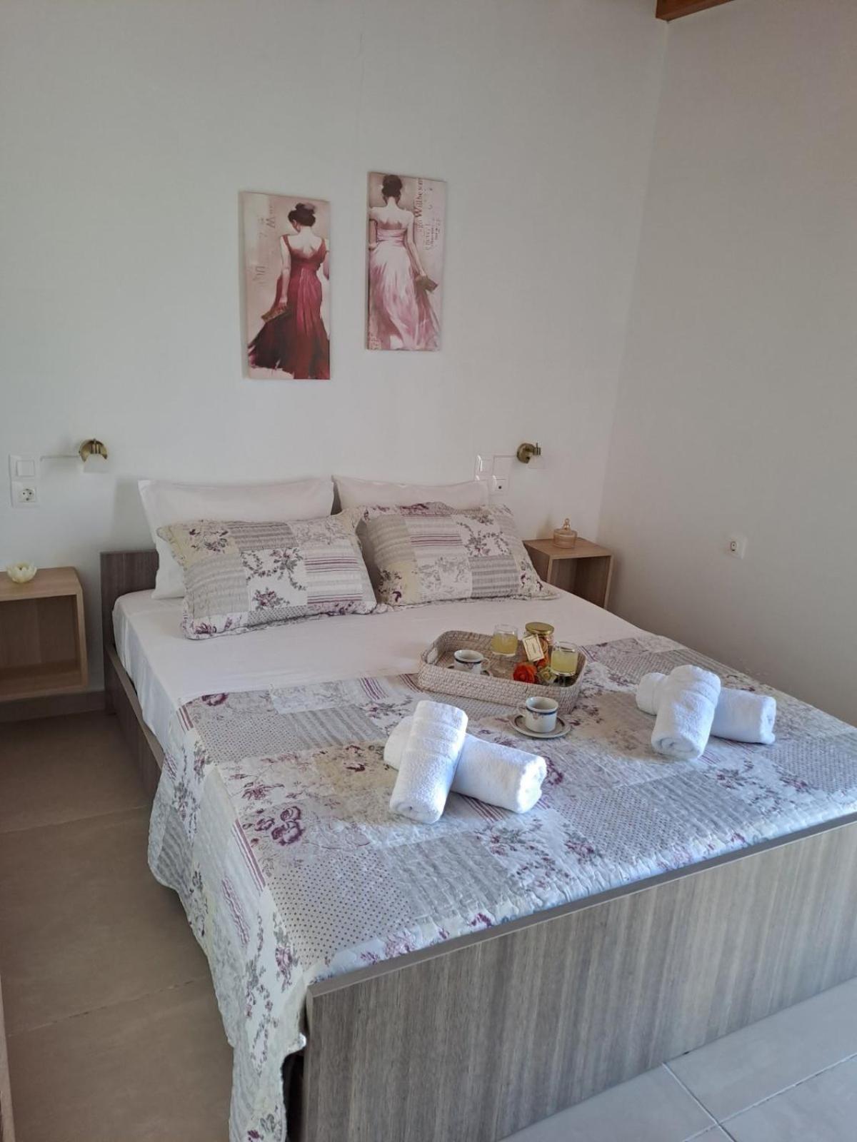 Arismari Apartment *